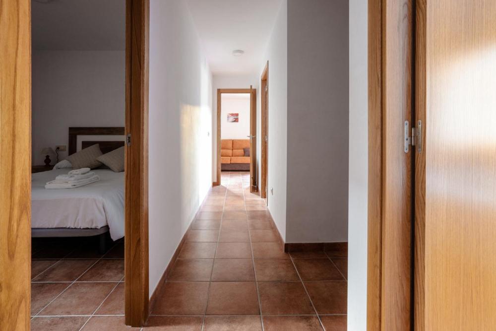 Hostal Antiguo Hospital Linares de Mora Esterno foto