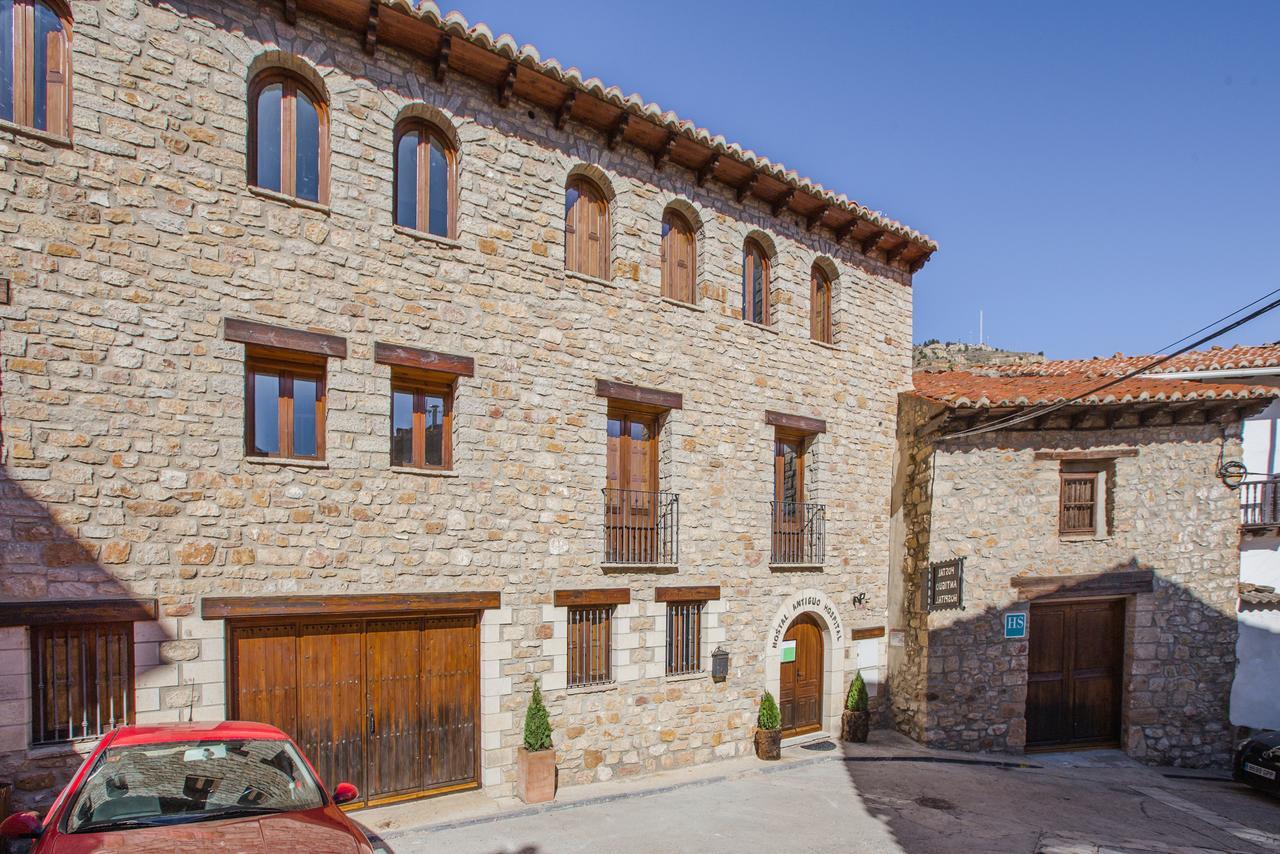 Hostal Antiguo Hospital Linares de Mora Esterno foto